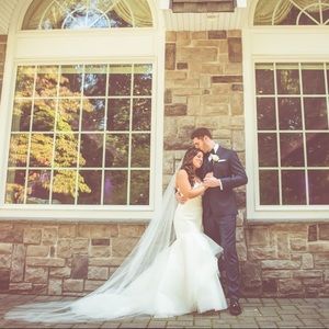 Monique Lhuillier Wedding Veil